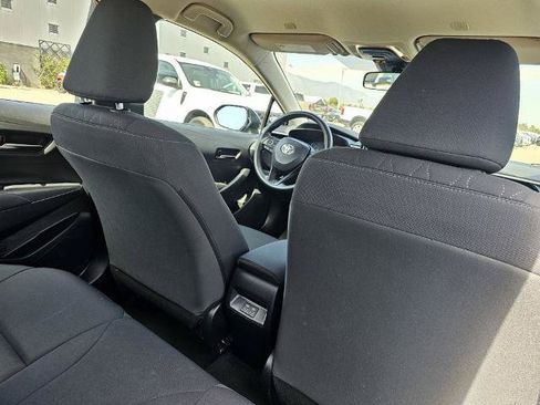 Used 2024 Toyota Corolla LE FWD image 15