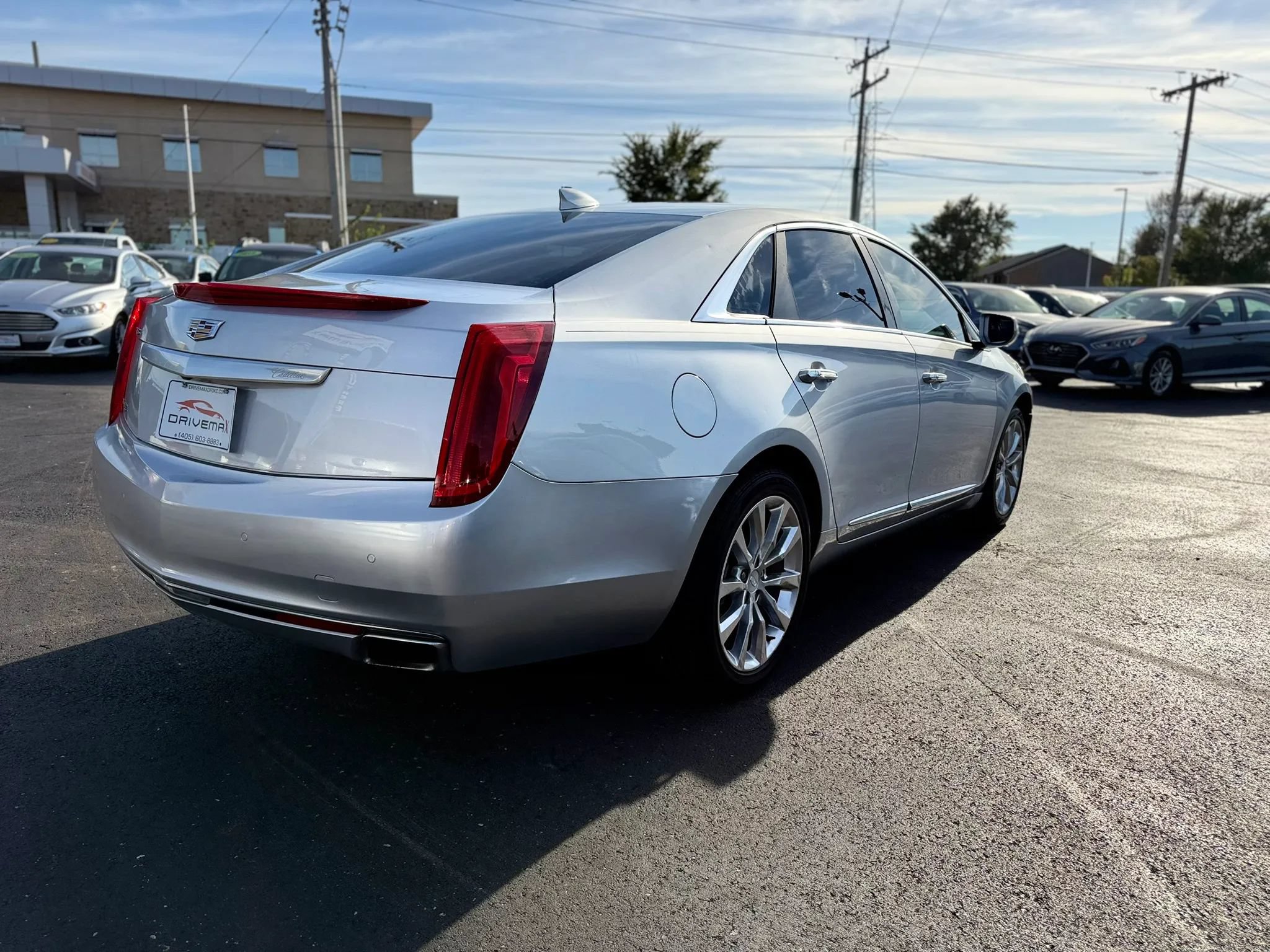 Used 2017 Cadillac XTS Luxury w/ Driver Awareness Package FWD image 3