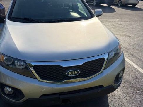 Used 2012 Kia Sorento LX w/ Convenience Pkg AWD/4WD image 5