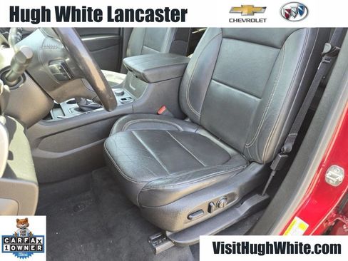Used 2021 Chevrolet Traverse RS w/ LPO, Floor Liner Package AWD/4WD image 30