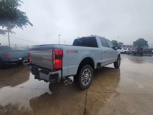 Used 2026 Ford F250 Platinum w/ Platinum Plus Package image 3