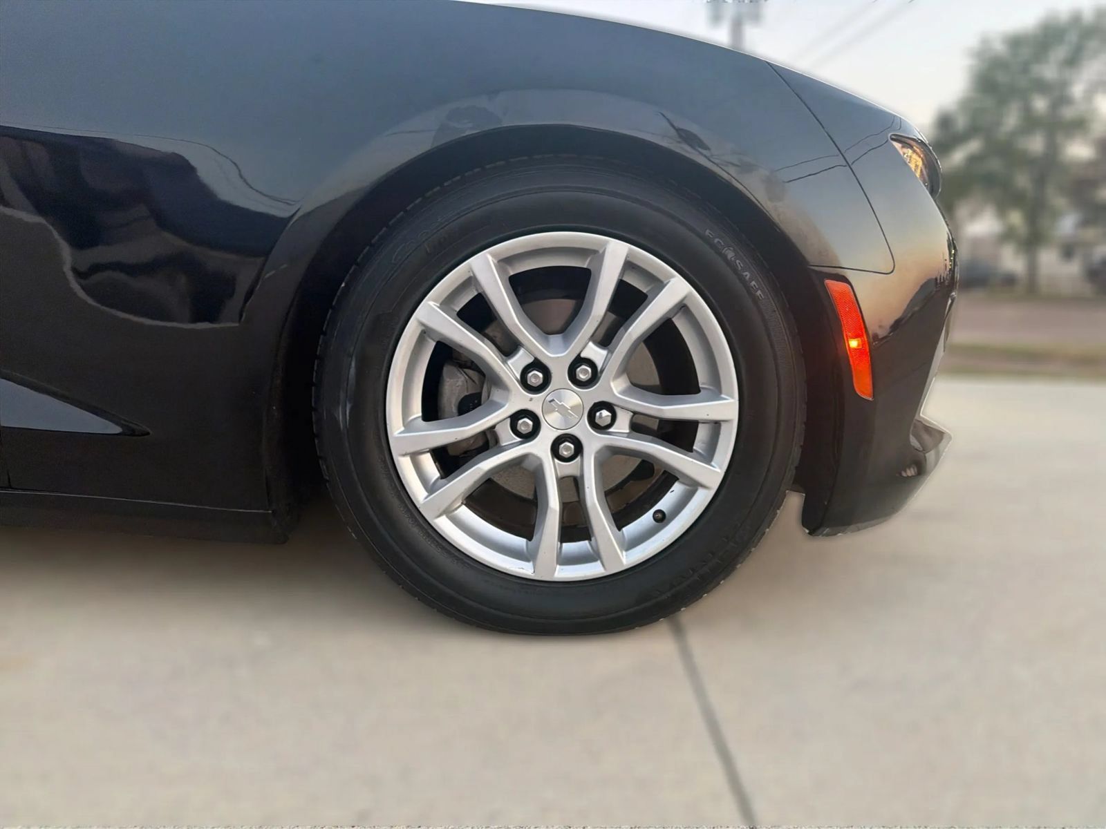 Used 2016 Chevrolet Camaro LT RWD image 28