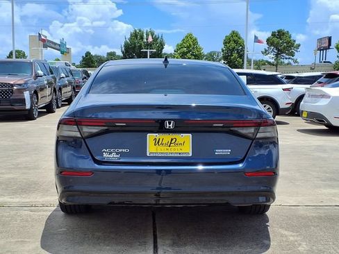 Used 2024 Honda Accord Touring image 22