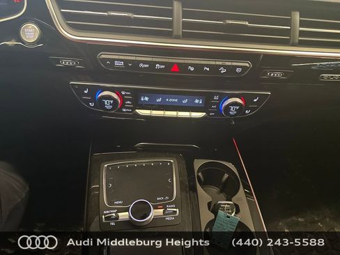Used 2019 Audi Q7 3.0T Prestige w/ Prestige Package image 27