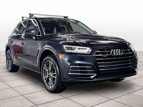 Used 2020 Audi Q5 e Premium Plus w/ Premium Plus Package AWD/4WD image 2