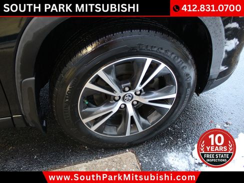 Used 2019 Toyota Highlander LE image 24
