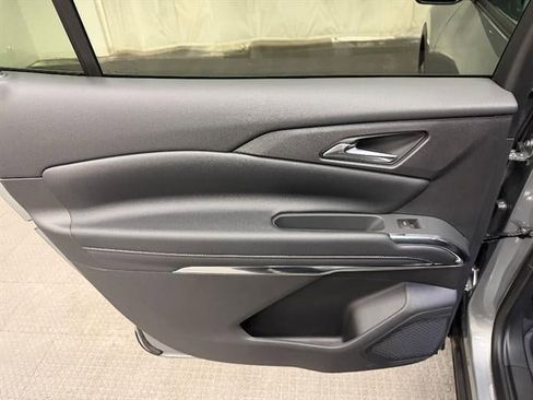 New 2026 Chevrolet Traverse LT w/ LPO, Floor Liner Package FWD image 19
