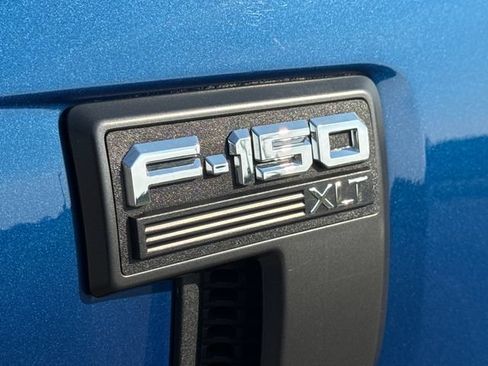 Used 2022 Ford F150 XLT w/ Equipment Group 302A High AWD/4WD image 17