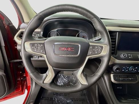 Used 2023 GMC Acadia Denali FWD image 11