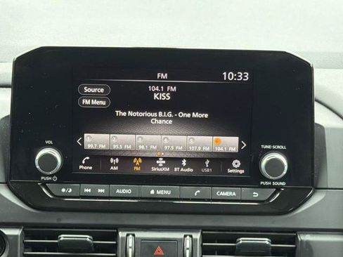Certified 2025 Nissan Pathfinder S AWD/4WD image 3
