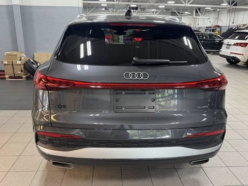 Used 2025 Audi Q5 Premium w/ Convenience Package AWD/4WD image 6