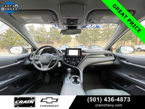 Used 2024 Toyota Camry LE image 28