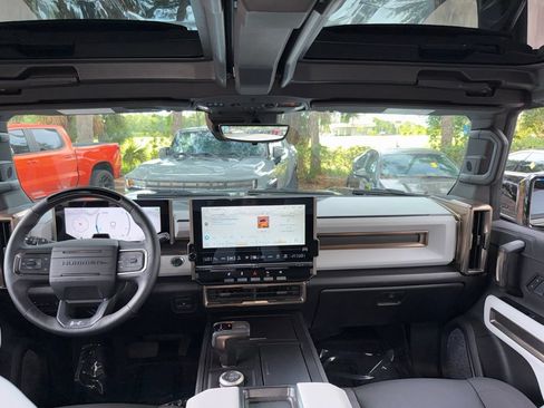 Used 2025 GMC Hummer EV 3X AWD/4WD image 62