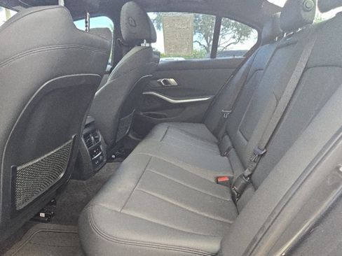 Used 2020 BMW 330i Sedan w/ Convenience Package RWD image 18
