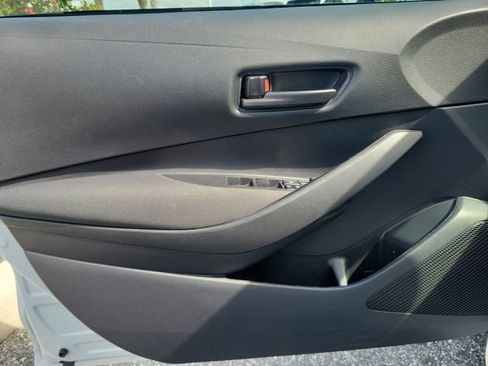 Used 2024 Toyota Corolla LE FWD image 17