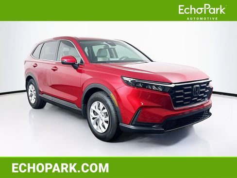 Used 2025 Honda CR-V LX image 1