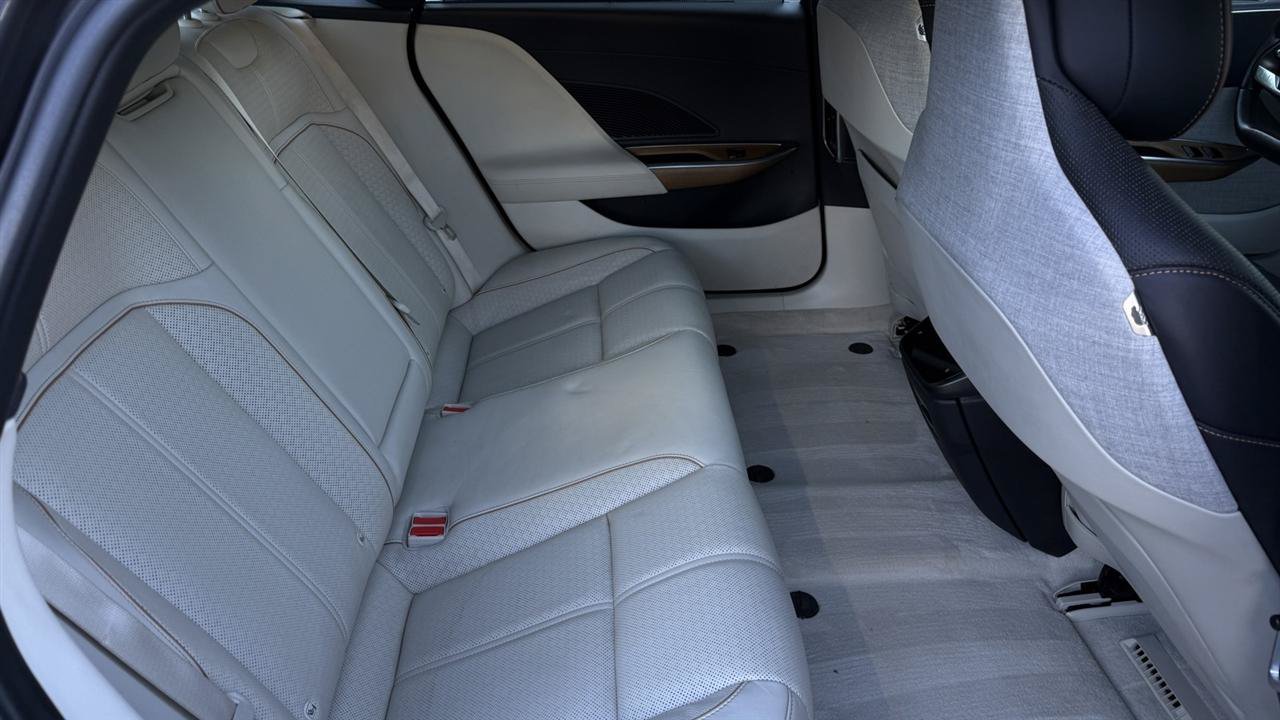 Used 2023 Lucid Air Grand Touring AWD/4WD image 37