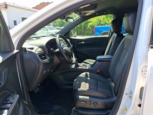 Used 2023 Chevrolet Equinox RS AWD/4WD image 13