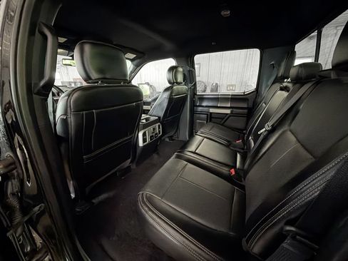 Used 2018 Ford F150 Lariat w/ Equipment Group 502A Luxury AWD/4WD image 9