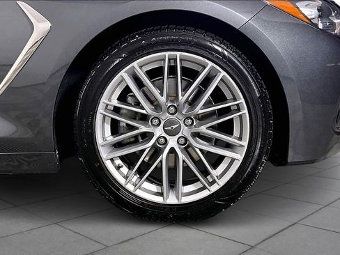 Used 2020 Genesis G70 2.0T image 10