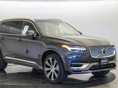 Certified 2023 Volvo XC90 T8 Core w/ Protection Package Premier AWD/4WD image 6