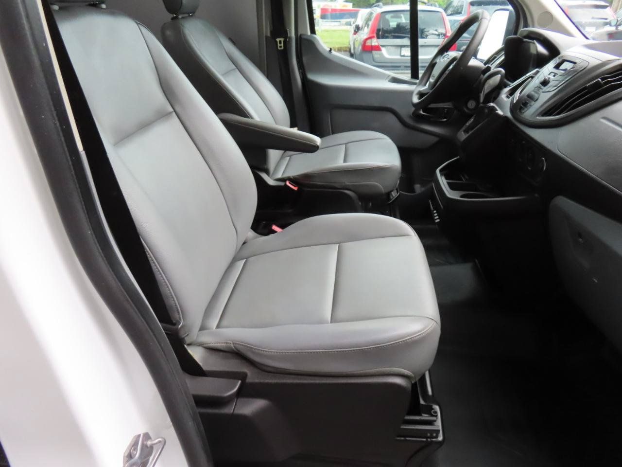 Used 2019 Ford Transit 250 148 Medium Roof RWD image 18