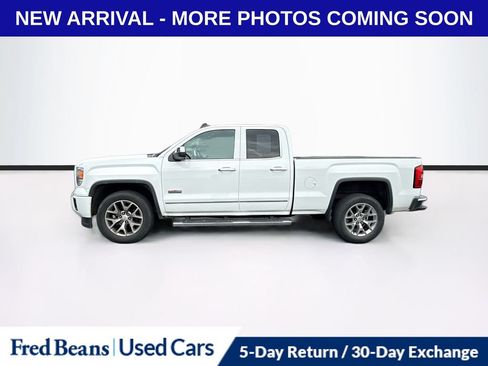 Used 2015 GMC Sierra 1500 SLE w/ All-Terrain Package AWD/4WD image 4