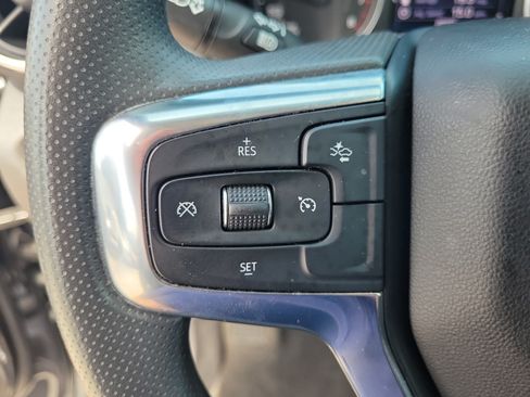 Used 2022 Chevrolet Blazer LT FWD image 17