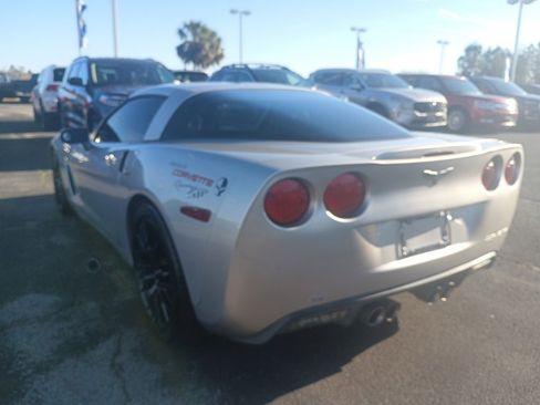 Used 2005 Chevrolet Corvette Coupe w/ Preferred Equipment Group image 5