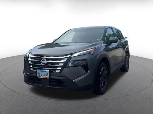 Used 2025 Nissan Rogue SV FWD image 7
