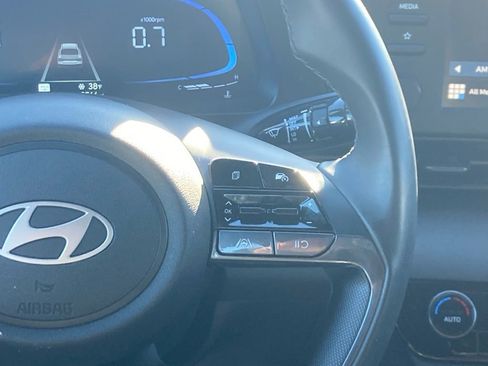 Used 2025 Hyundai Elantra Sport w/ Cargo Package image 13