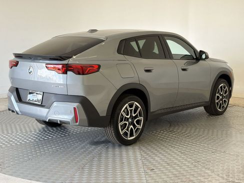 New 2026 BMW X2 xDrive28i w/ Technology Package AWD/4WD image 9