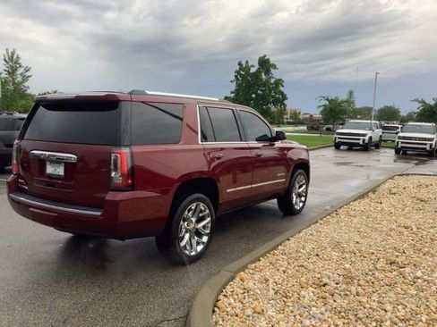 Used 2019 GMC Yukon Denali AWD/4WD image 5