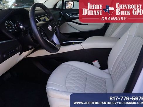 Used 2024 Buick Enclave Avenir w/ Avenir Technology Package image 20