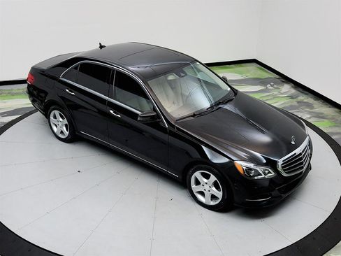Used 2014 Mercedes-Benz E 350 Sedan image 36
