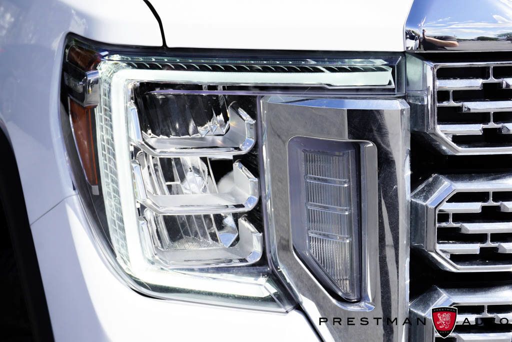 Used 2022 GMC Sierra 2500 Denali w/ Denali Ultimate Package AWD/4WD image 16