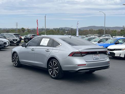 Certified 2023 Honda Accord Touring image 3