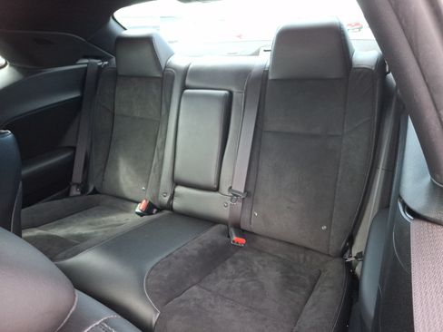 Used 2022 Dodge Challenger R/T Scat Pack RWD image 10
