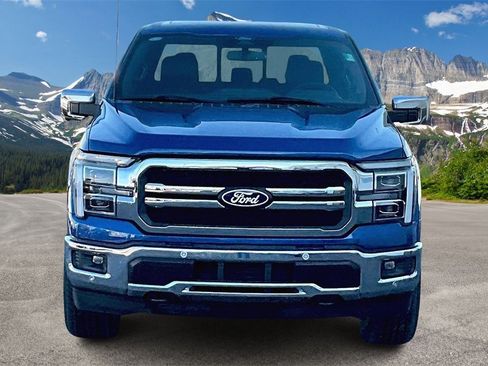 Used 2025 Ford F150 Lariat w/ FX4 Off-Road Package image 3