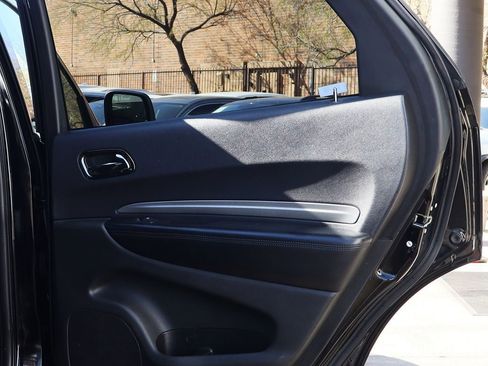 Used 2019 Dodge Durango GT image 27