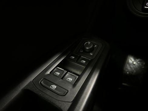 Used 2018 Volkswagen Atlas SEL Premium AWD/4WD image 26