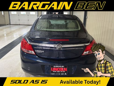 Used 2012 Buick Regal Leather image 8