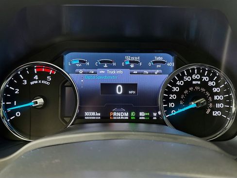 Used 2022 Ford F350 Platinum image 10