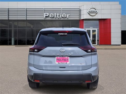 New 2026 Nissan Rogue SV w/ Cold Weather Package image 4