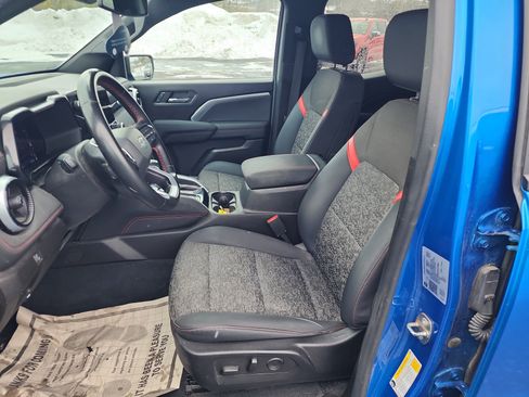 Certified 2023 Chevrolet Colorado Z71 w/ Z71 Convenience Package 2 image 11