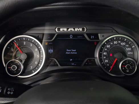 New 2026 RAM 1500 Express AWD/4WD image 27