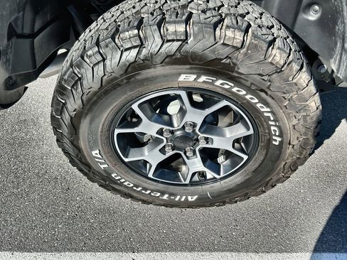 Used 2023 Jeep Wrangler Rubicon w/ Steel Bumper Group image 9