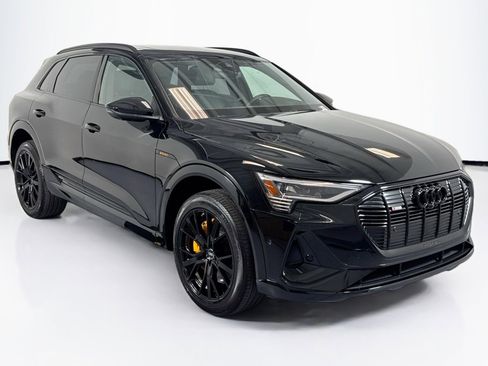 Used 2022 Audi e-tron Chronos w/ Chronos Package image 3