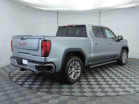 Used 2023 GMC Sierra 1500 Denali w/ Technology Package image 5