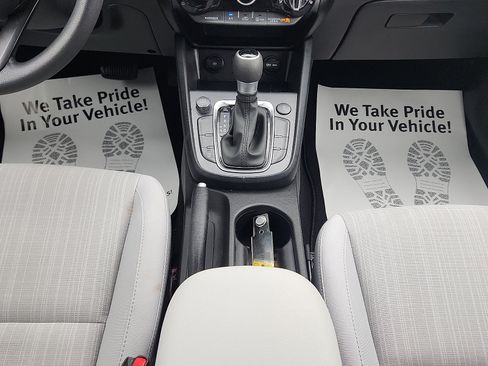 Certified 2023 Hyundai Kona SEL AWD/4WD image 19